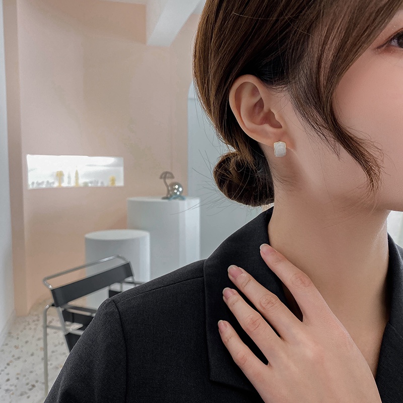 Anting s925 Silver Needle Bentuk Persegi Gaya Retro Perancis Untuk Wanita