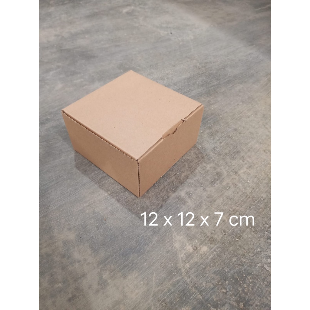 Kardus Uk. 12 x 12 x 7cm....Die Cut kotak Kue, snack -aksesoris-dll model box pizza-1