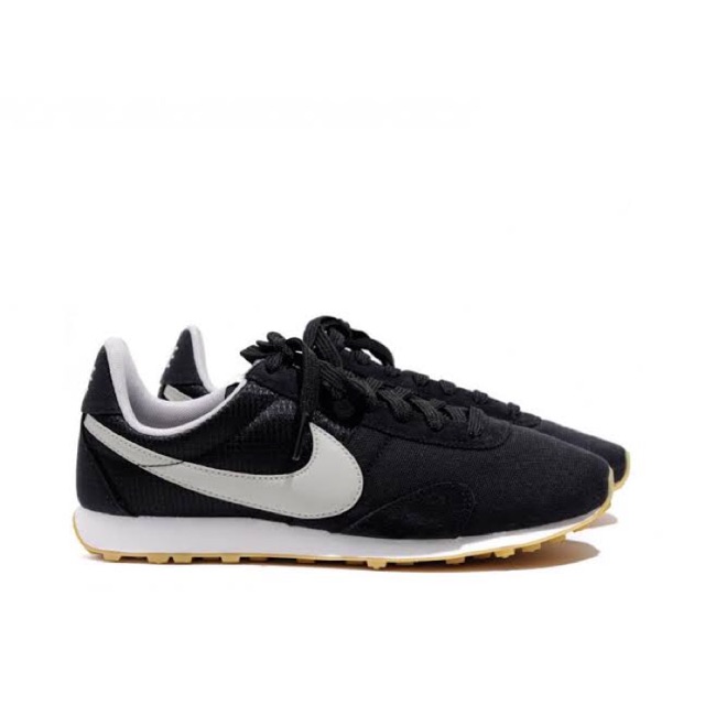 pre montreal racer vintage