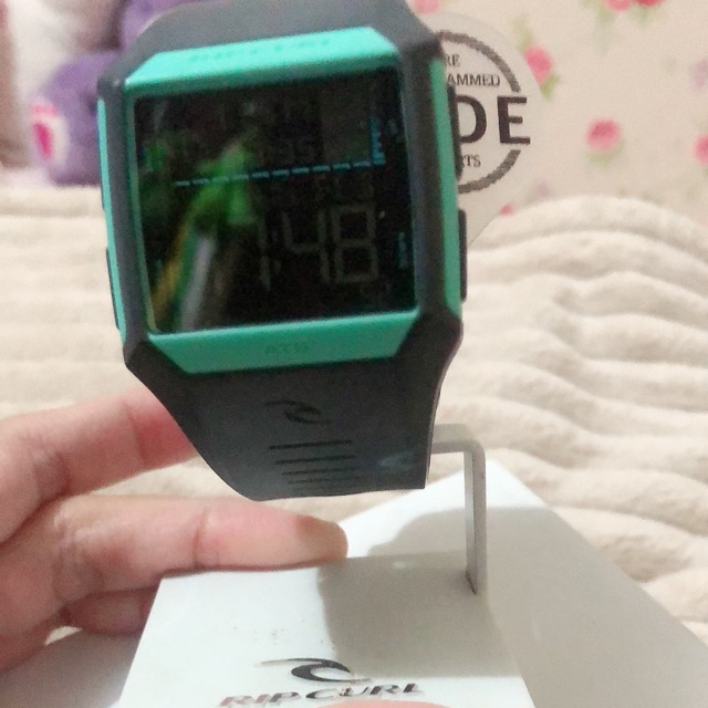Preloved Jam Tangan Cowok Rip Curl
