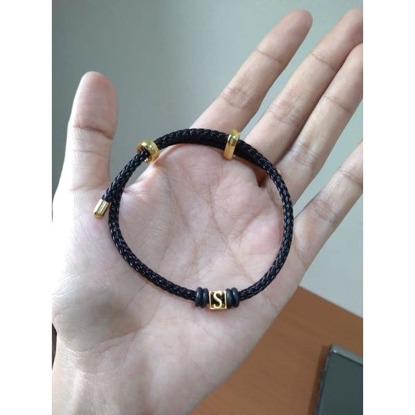 gelang tali dan liontin kubus inisial huruf S elegant emas asli