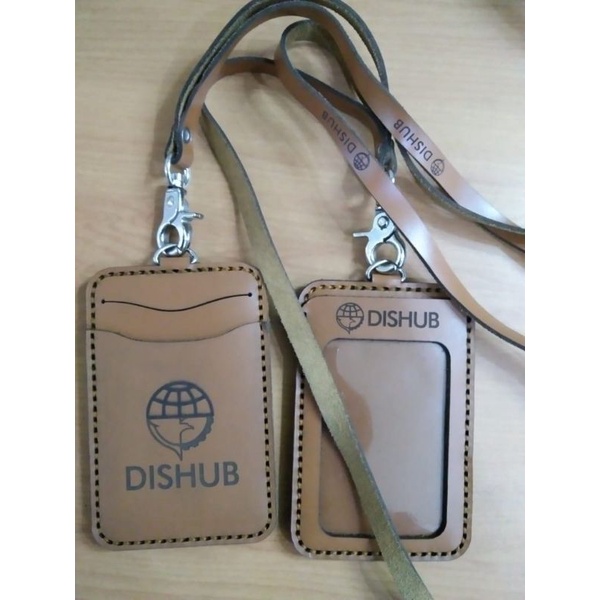 

Name tag Holder Id Card DISHUB (Asli Kulit)