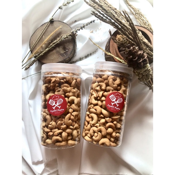 

Kacang Mede Khas Wonogiri