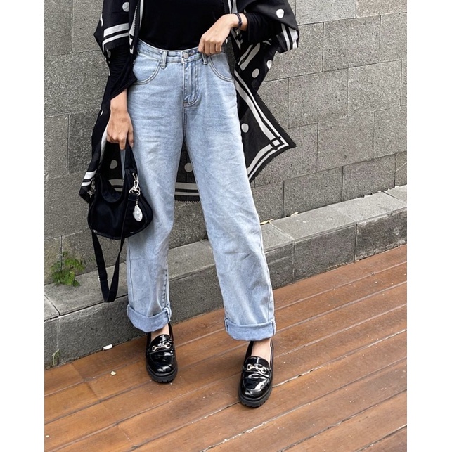 Sevins - Highwaist loose jeans 811