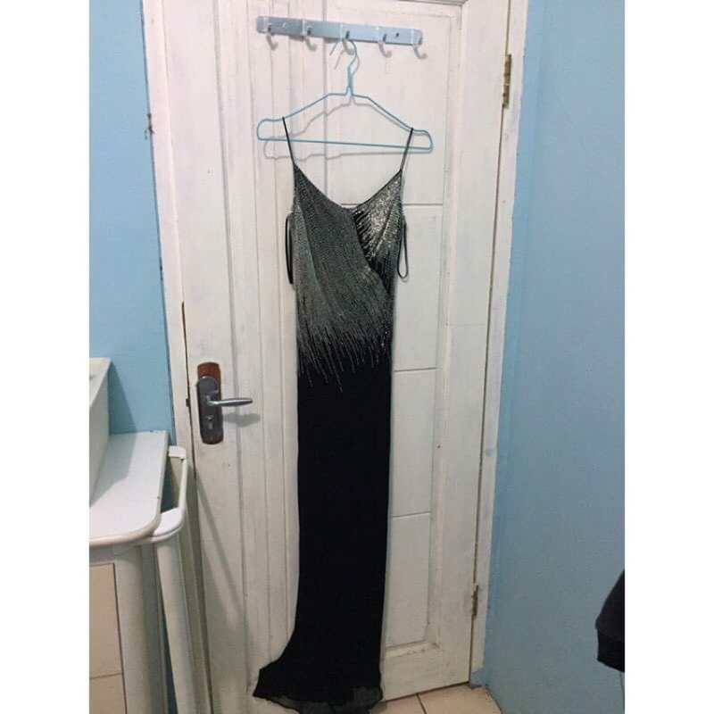 preloved gaun pesta gemini paris autentic/gaun pesta mewah/gaun pesta hitam/party dress gemini paris