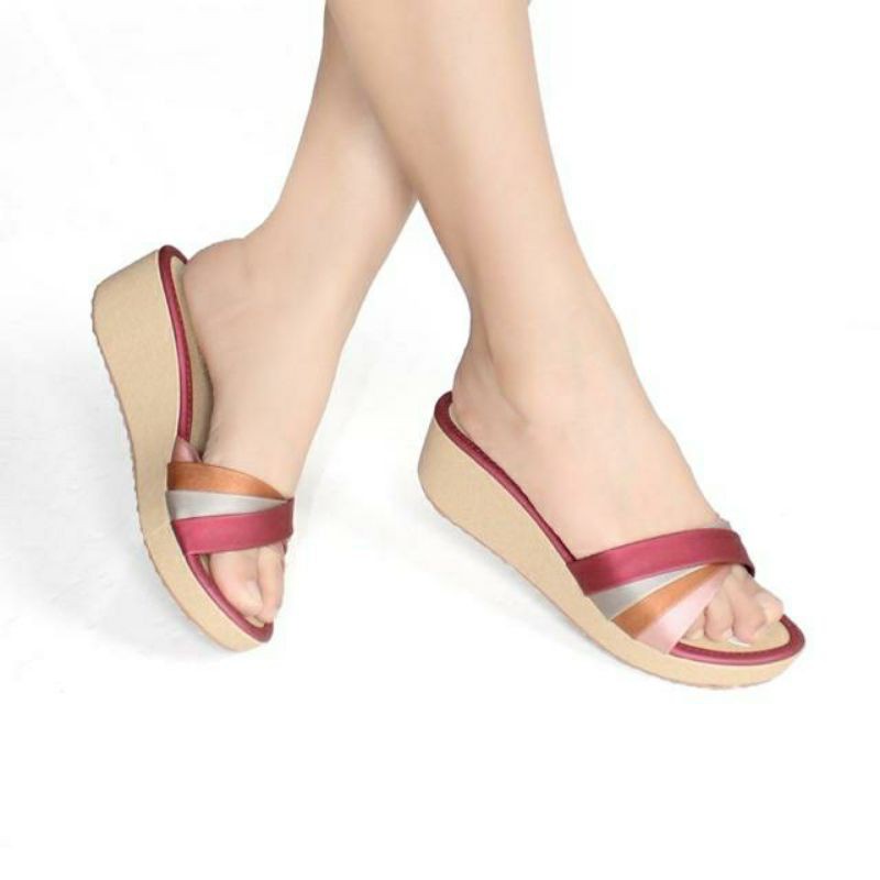 Sandal Wedges Sol Kokop Pelangi XYZ-01