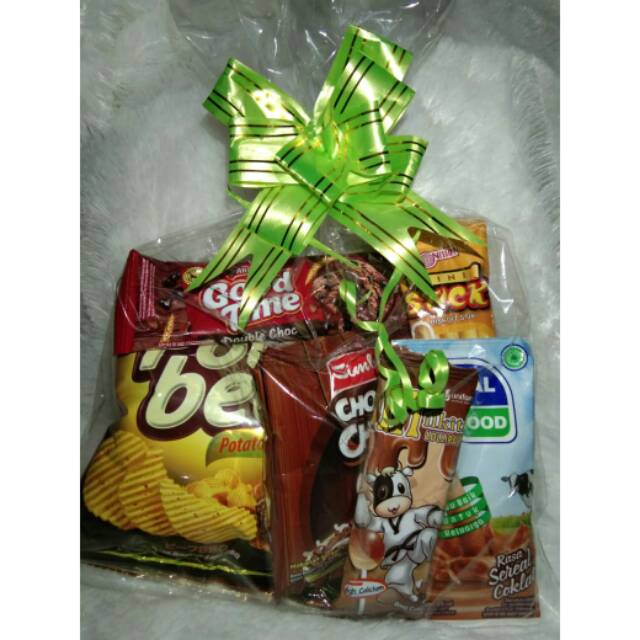 

Snack Ulang Tahun Murah /Goodiebag /bingkisan ulang tahun