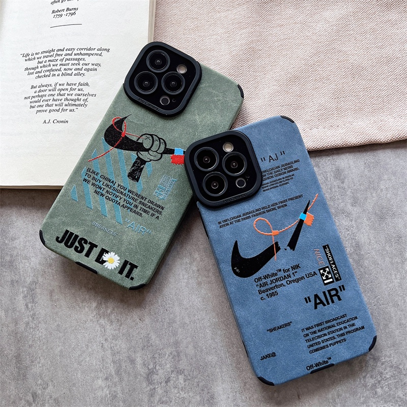 Soft case Pelindung Tahan Banting Desain Sepatu Rusak Untuk iphone 11 pro max 14 12 13 pro max X Xs max XR 78 plus se2020