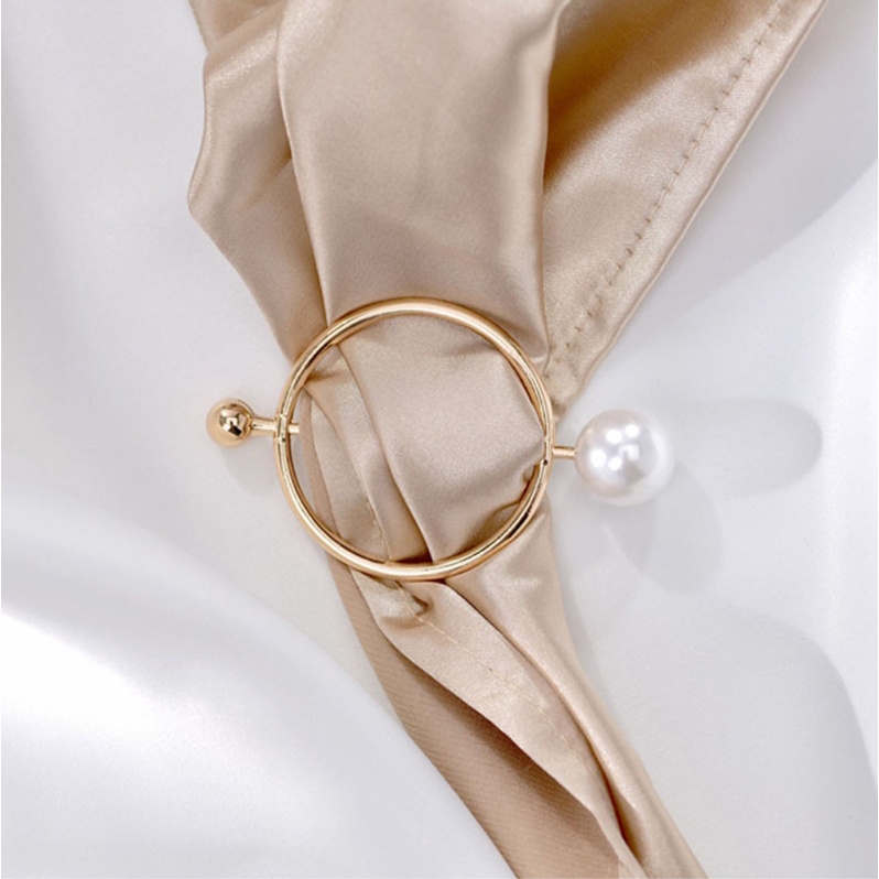 Siy 10pcs / Set Klip / Jepit Holder Scarf / Syal / Kaos T-Shirt / Selendang Bahan Silk Bentuk Bulat Hias Mutiara Untuk Wanita