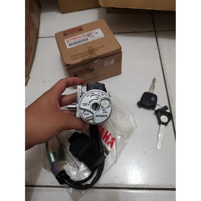 murah dan berkualitas KUNCI KONTAK SET FINO FI REMOTE SOUL GT 125 FI REMOTE ORI