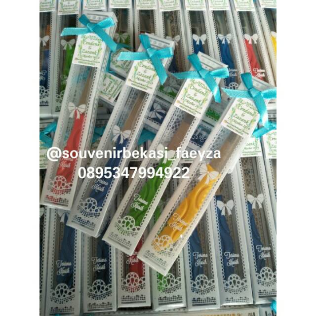 Souvenir Pisau Dapur