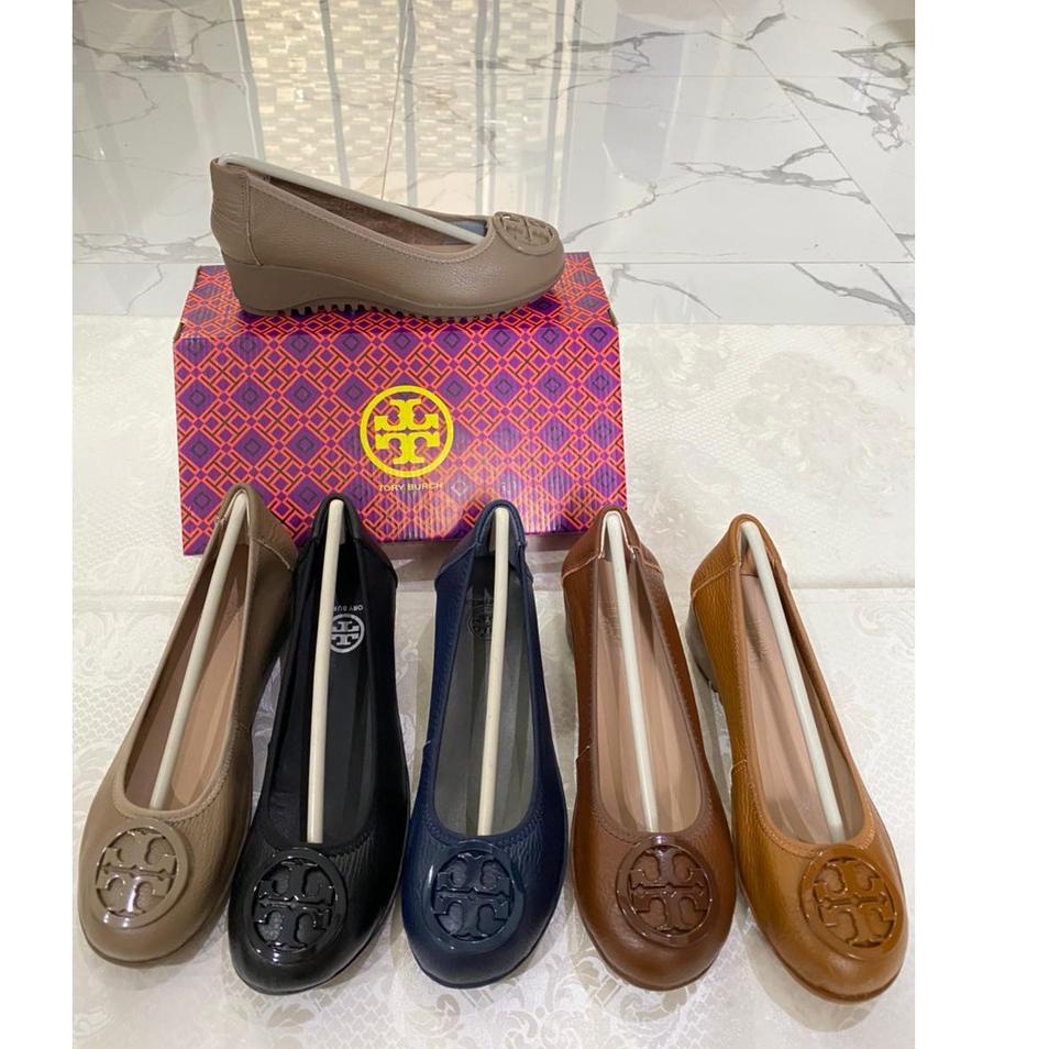 [KODE PRODUK T0YVW8235] Tory Burch 318 Premium Leather Sepatu Wedges Wanita