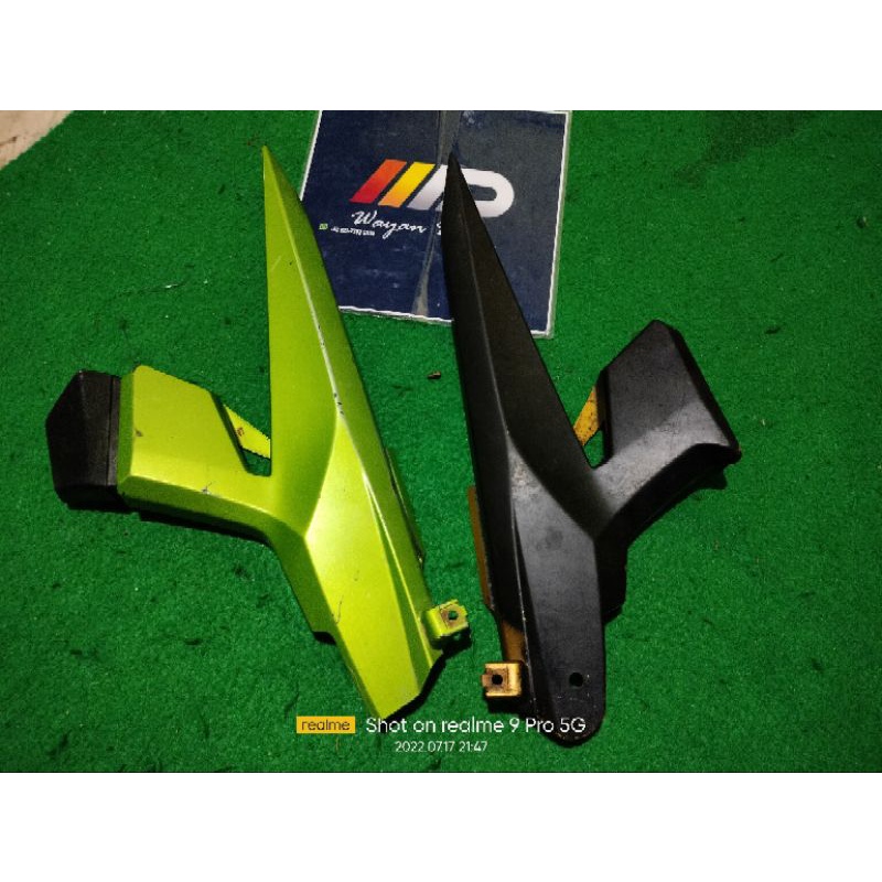sambungan body jupiter mx new 135 cover tutup aki jupiter mx new 135 original second