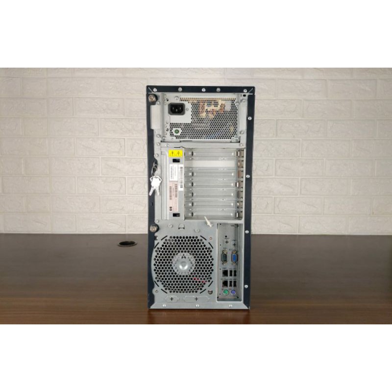 Server HP Proliant ML150 G6 Intel Xeon E5504 Ram 8 GB HDD 300 GB Second Berkualitas