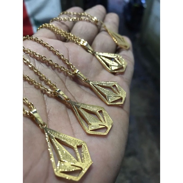 kalung liontin VOLCOM TITANIUM