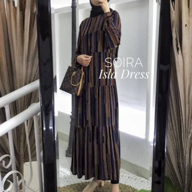 Soira dress import