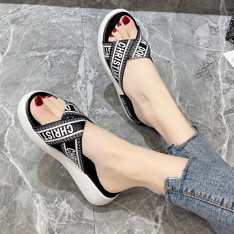 20456 Sandal Santai Wanita Import Flip Flops