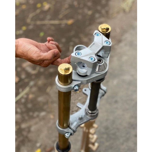 SHOCK DEPAN NINJA RR IMPORT AS GOLD