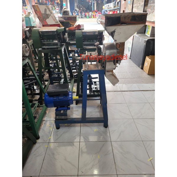 Mesin Giling Bumbu 6inch + Dinamo 2Hp