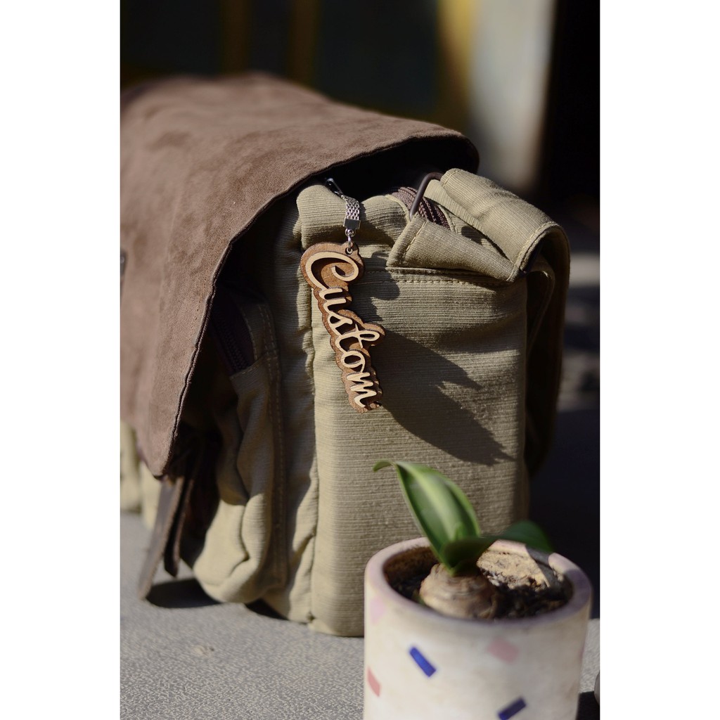 ERGOO Gantungan Kunci Kayu Timbul Custom