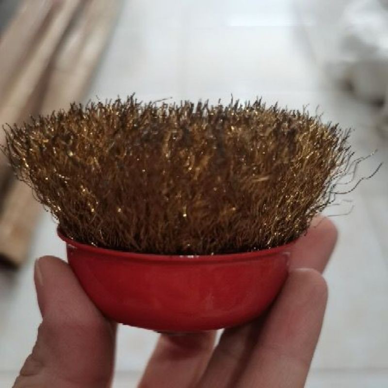 sikat mangkok besi kuning