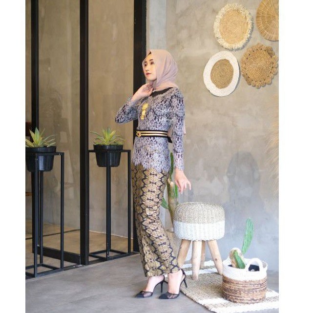 Kebaya Modern  Semi Sabrina Lengan Panjang | Kebaya Berhijab Muslim