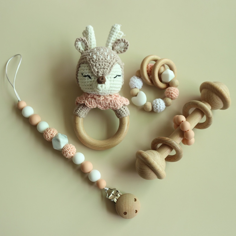 Mary 4pcs / Set Klip / Jepit Empeng / Dot / Teether / Rattle Desain Rusa Crochet Untuk Bayi Newborn