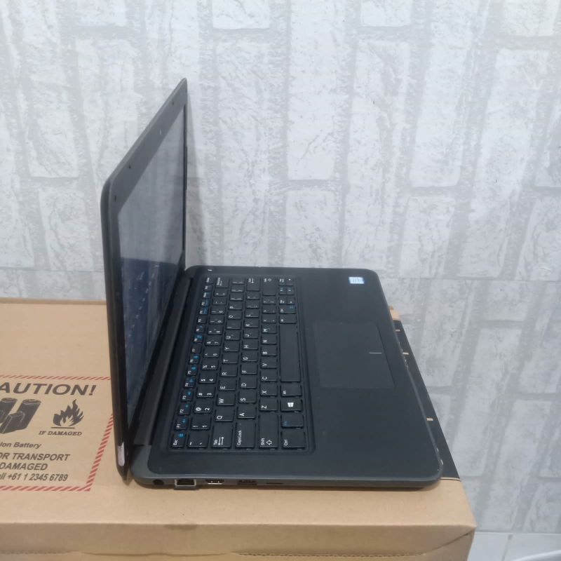 Laptop Dell Latitude 3380 Core i3-6006U Gen 6TH - Hd Graphics 520, Ram 4/128Gb Ssd, Seri Baru,