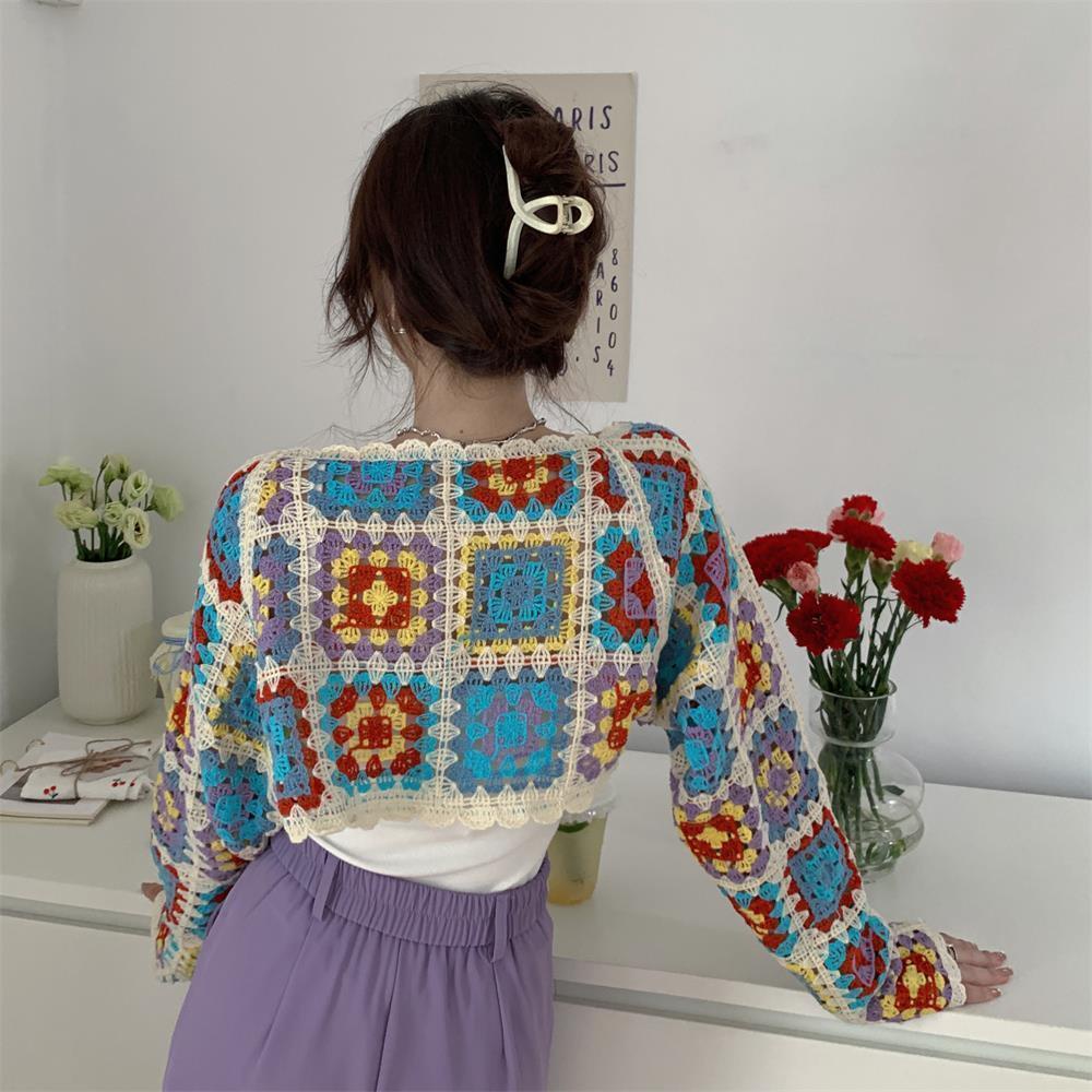 Red Retro Warna Hollow Crochet Rajutan Wanita Musim Panas 2022 Baru Bahasa Perancis Tipis Cardigan Pendek Top Pakaian