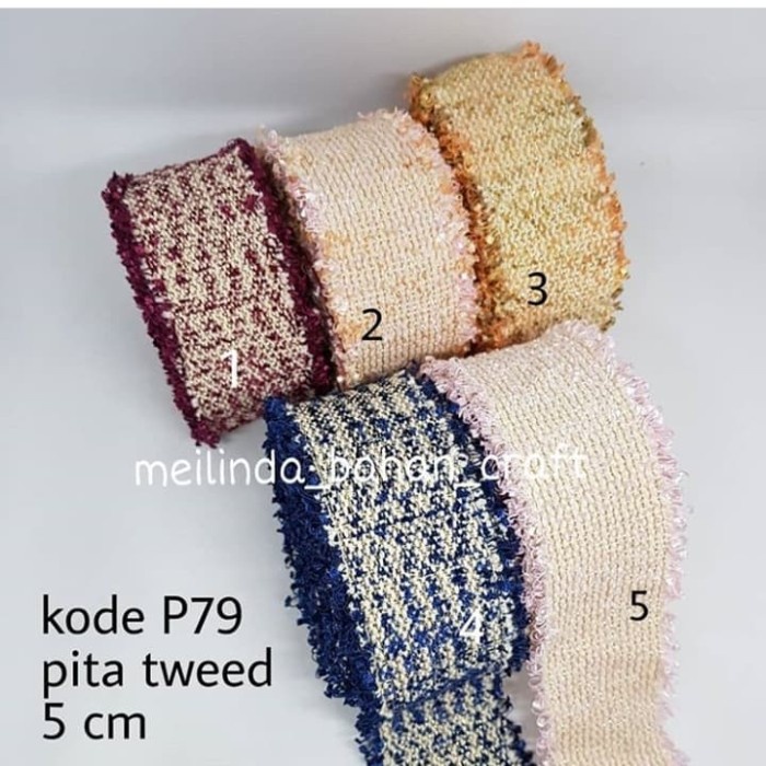 

Kode P79 Pita Tweed Motif 50 Mm / 5 Cm Pita Korea Rp. 30.000/ Yard 074