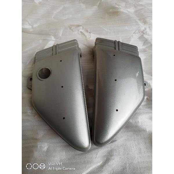Tutup aki kempol side panel yamaha rx100 rx 100 original