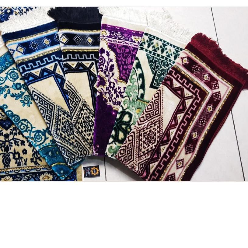 ➧ Sajadah Bulu Tebal MIDI Turki Yakar SPIEGEL ➱