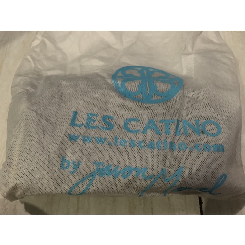 Les catino sling bag