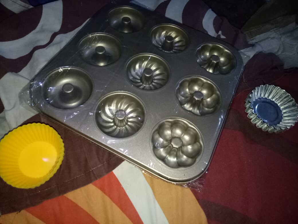 Loyang Madeleine Anti Lengket Non-stick 9 Cup Donat / Teflon Cetakan Donut Import Quality / Loyang