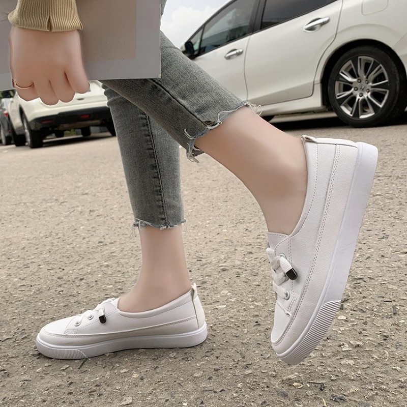 FREE BOX Sepatu Sneakers Wanita Casual  Fashion Korea LV0103