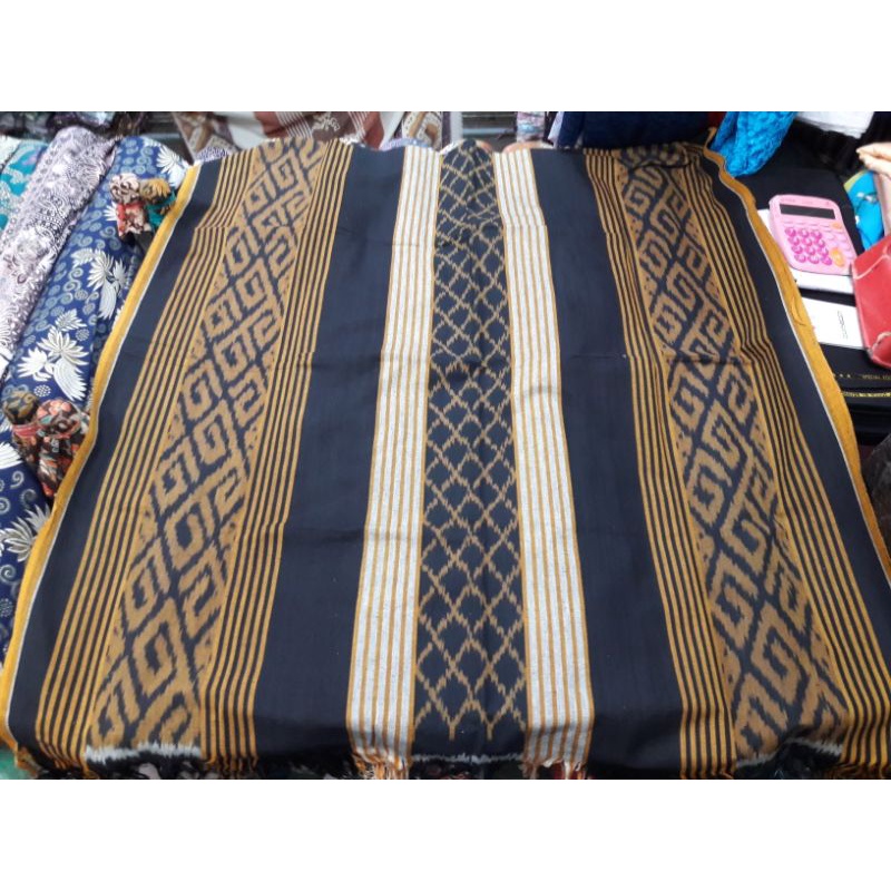 Kain Tenun Blanket torso Jepara hitam asmat gold