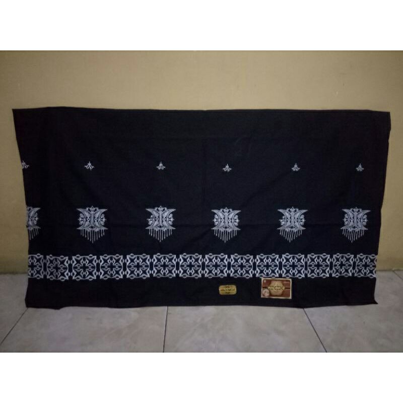 SARUNG WADIMOR/SARUNG BORDIR PINTU ACEH/SARUNG ACEH