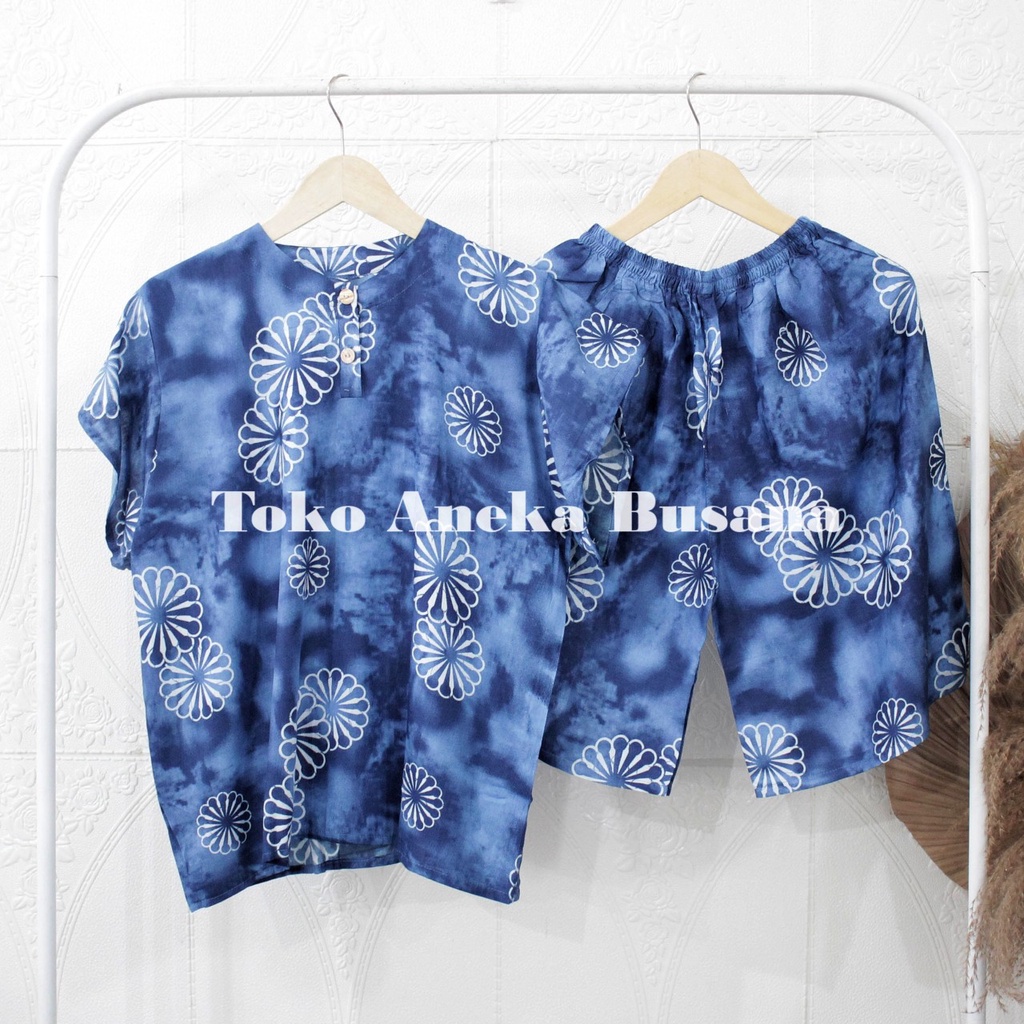 Setelan Baju Tidur Piyama Pendek Motif Daun Warna Bahan Rayon-Motif 028