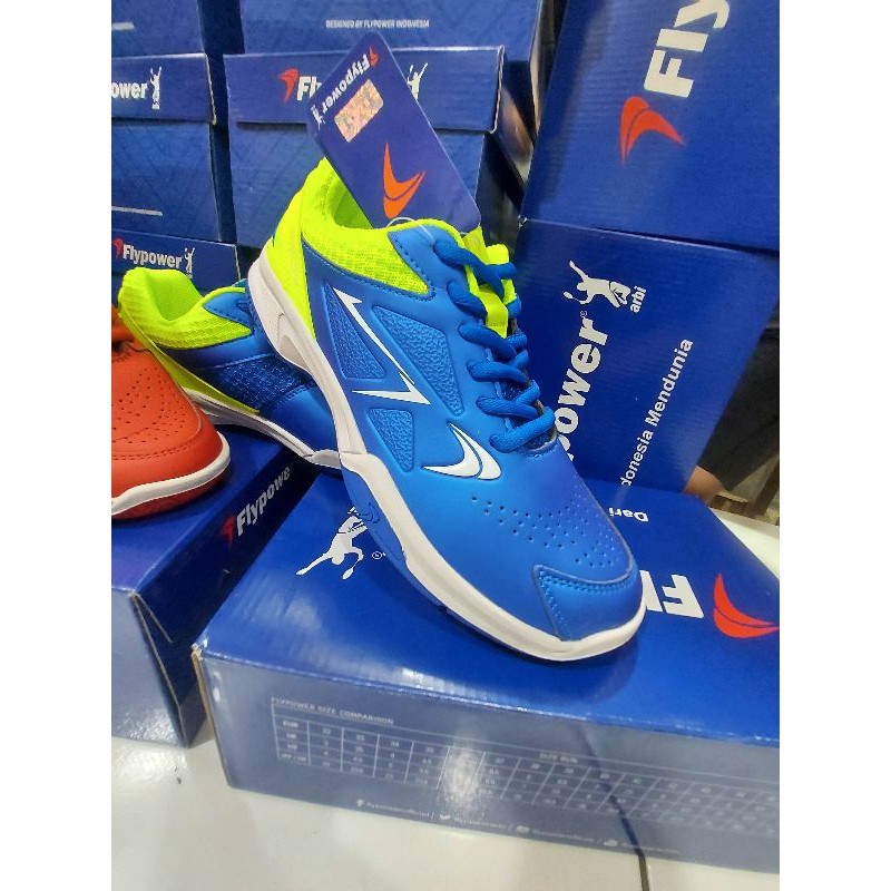 Sepatu flypower