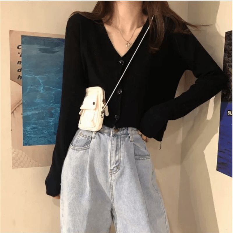 Jihyo Crop Cardigan Black Hitam Outer Knit Rajut Impor Premium Korea