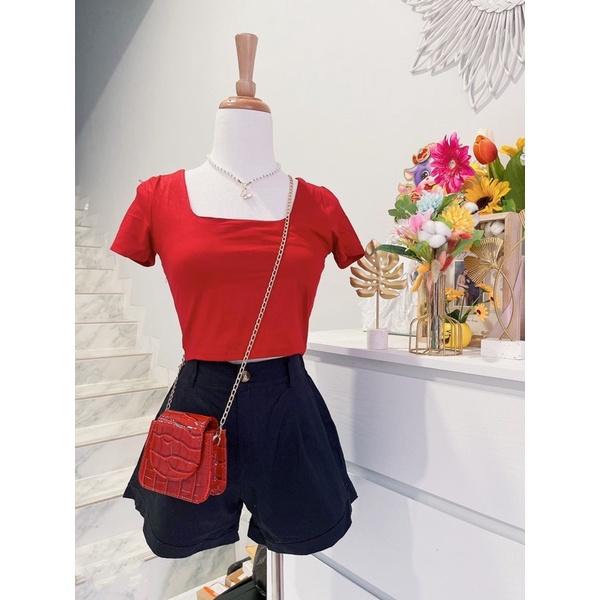 croptop square wanita polos rayon import murah.luxia croptop polos.atasan crop murah,kaos croptop murah.leher squarecroptop