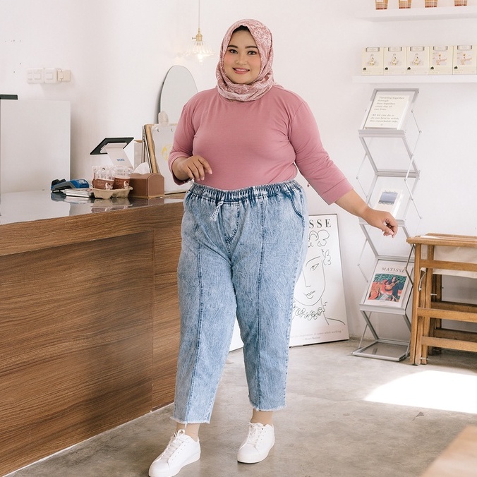 Ezpata Celana Jeans Cullotes Kulot Rawis Denim Wanita Jumbo Bigsize BB 80kg-120kg Lingkar Pinggang 140cm Full Karet Bagian Pinggang Korean Style Terbaru