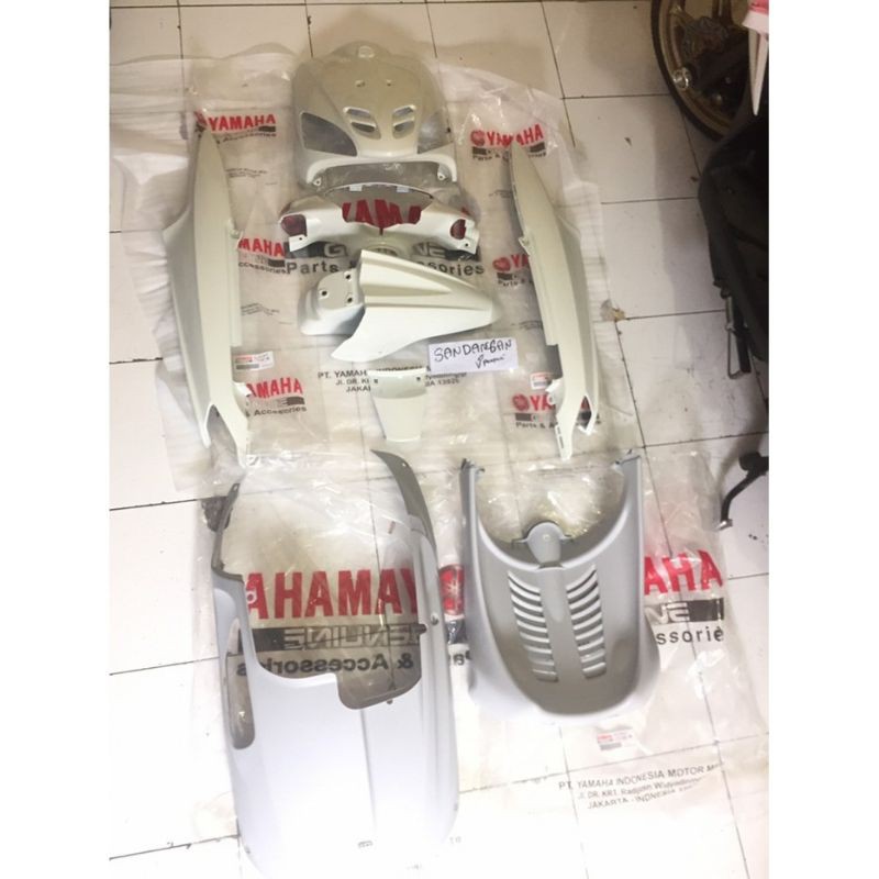 Cover body fullset yamaha Mio Sporty original Putih
