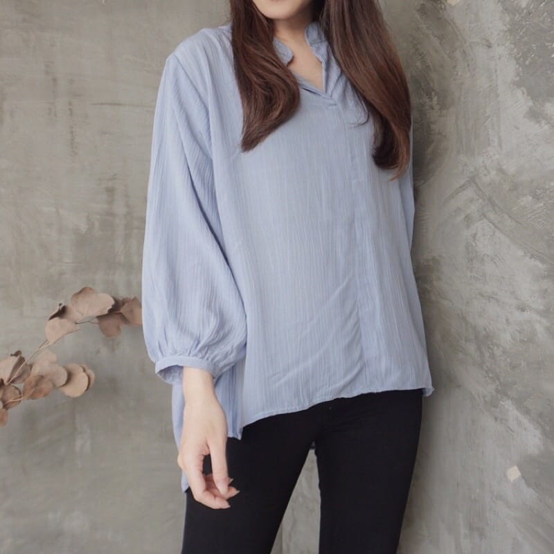 Biana Vneck Shirt Atasan Wanita Kemeja Oversized Katun Rayon Crinkle Lengan Panjang