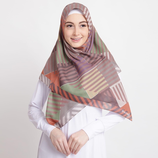 Diiva Scarf 69