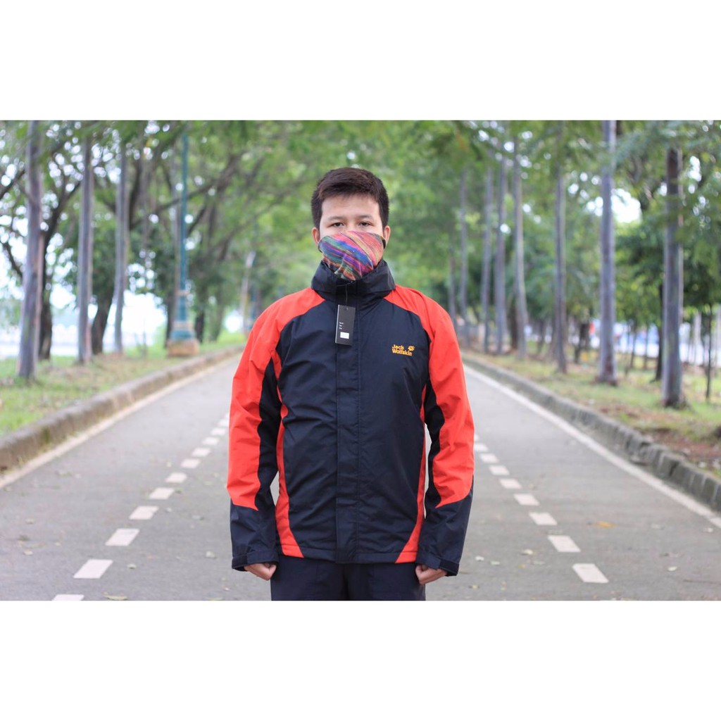 Jack Wolfskin Jaket Outdoor Waterproof Motor Hiking Gunung 21