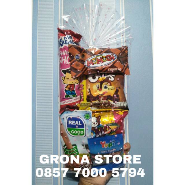 

Paket bingkisan snack ultah / Goodie bag ultah / Snack Ulang Tahun