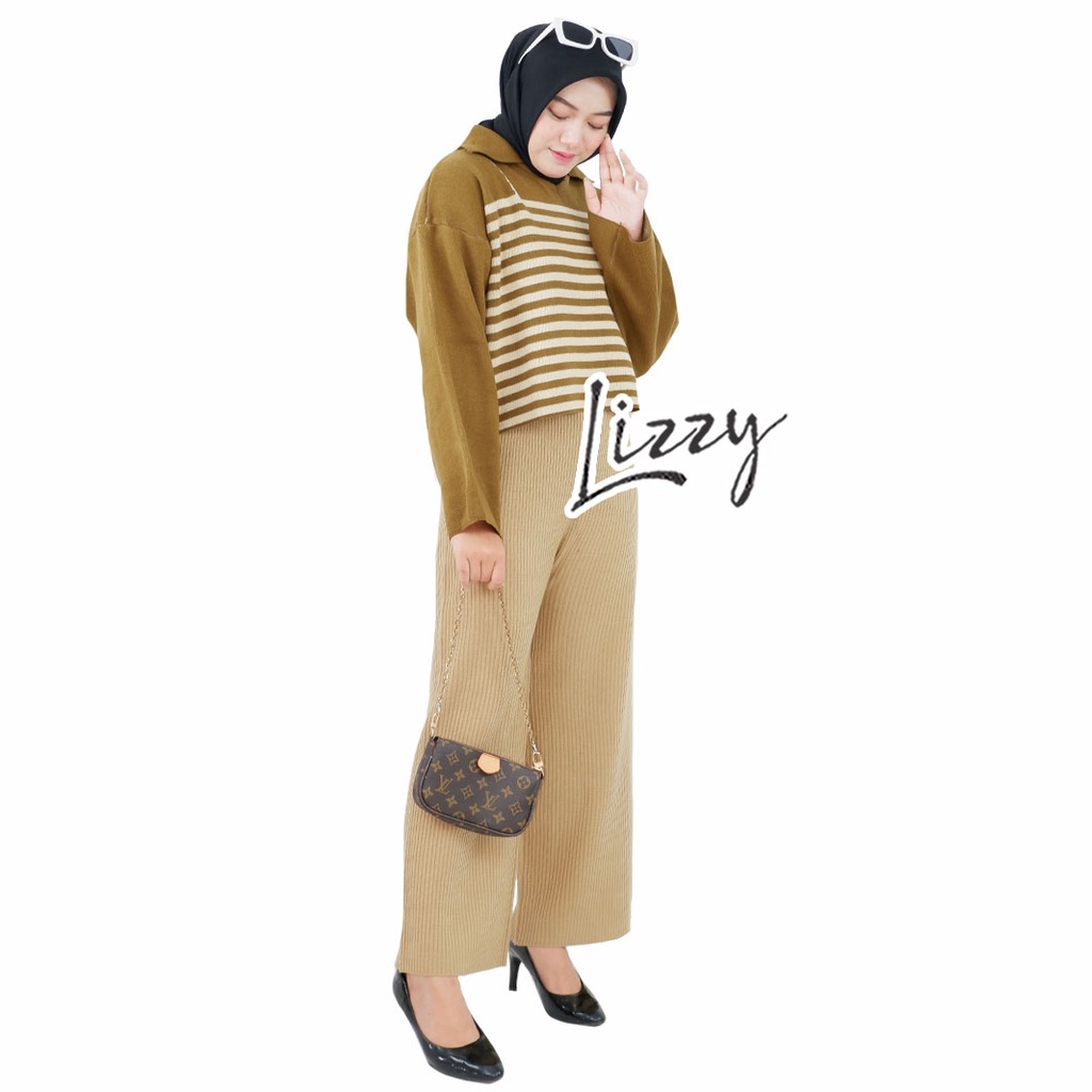 Lizzy -  ONE SET FLAVIA STRIPE PREMIUM