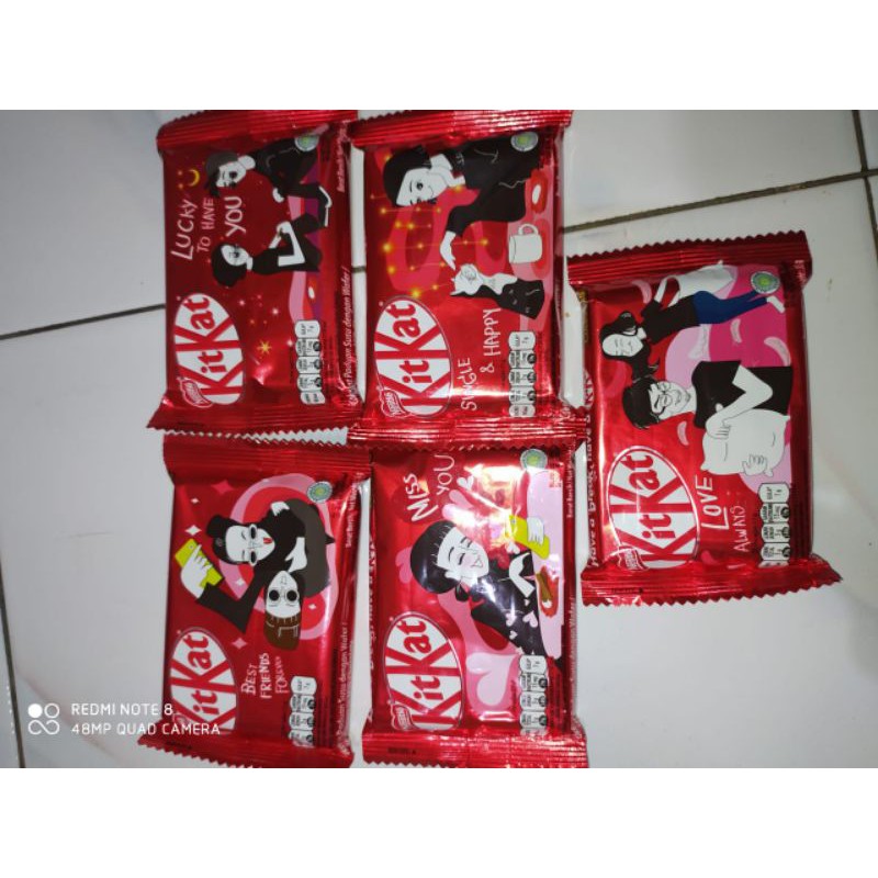 

KITKAT MERAH MURAH