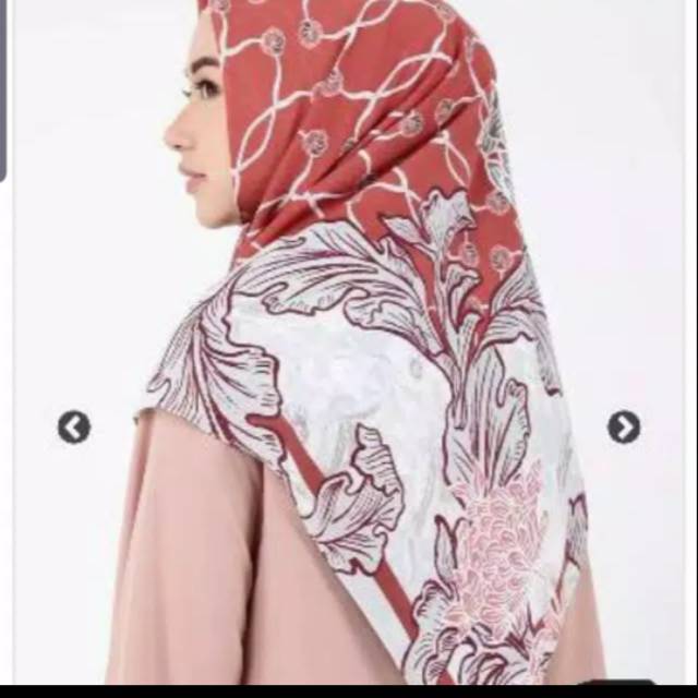 Ria miranda scarf